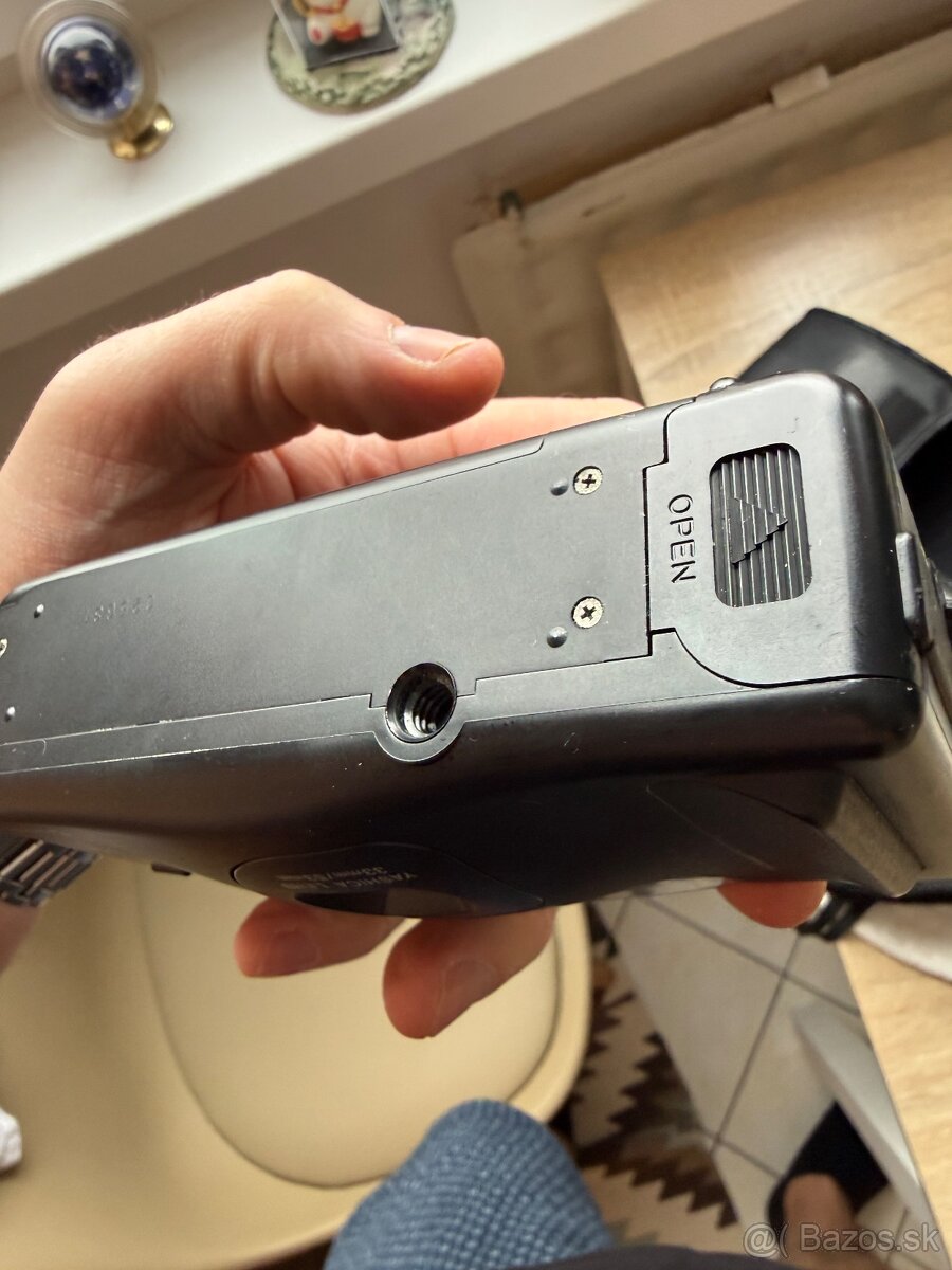 Yashica twintec AF - 6