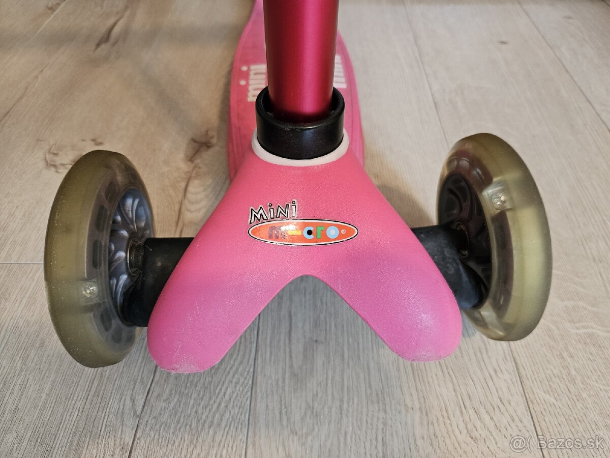 Kolobežka Micro Mini Deluxe LED - 6