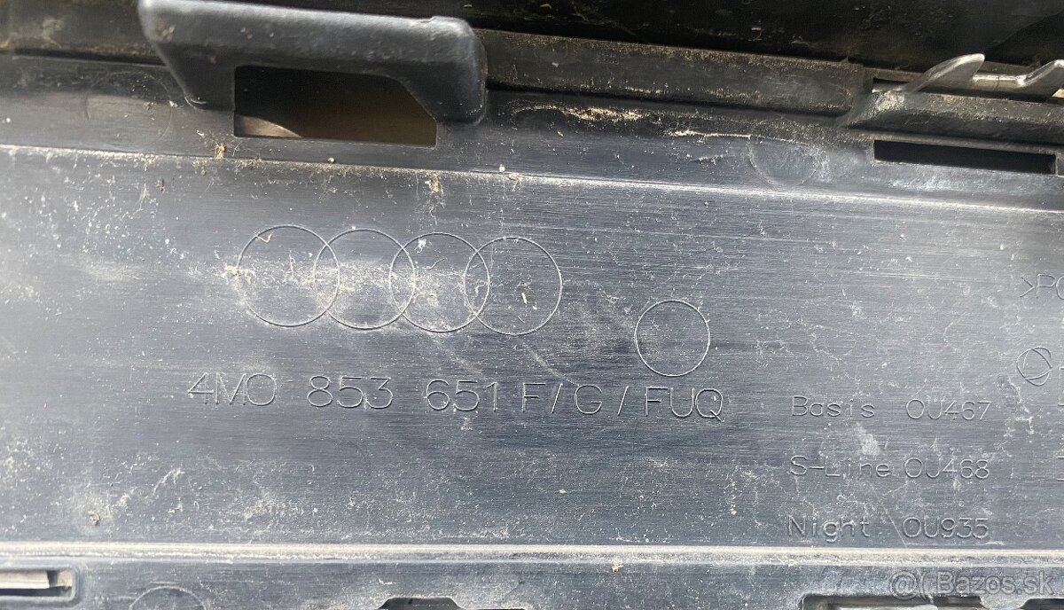 Audi Q7 4M predna maska - 6