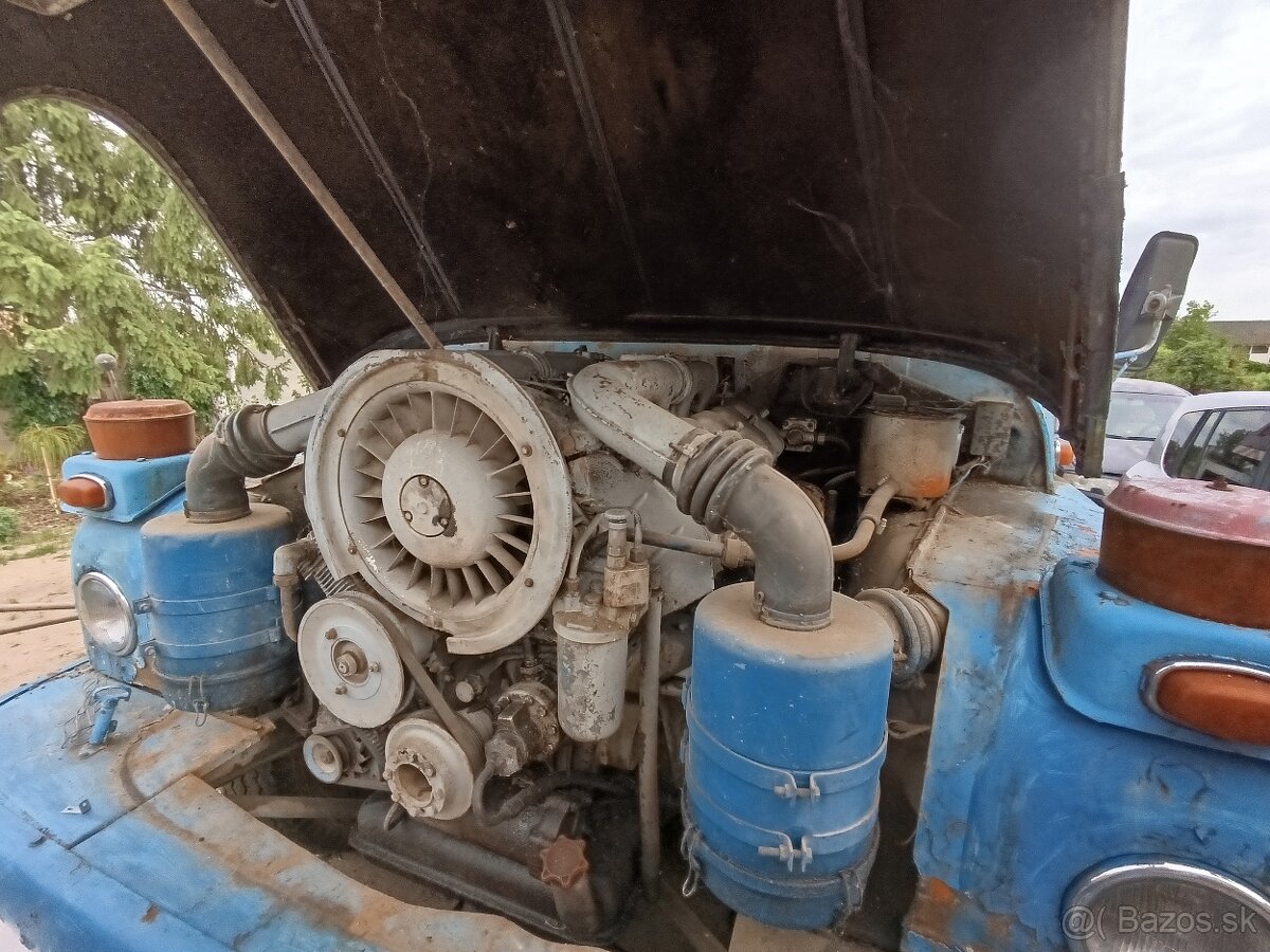 Tatra 148 AD - 080 - 6