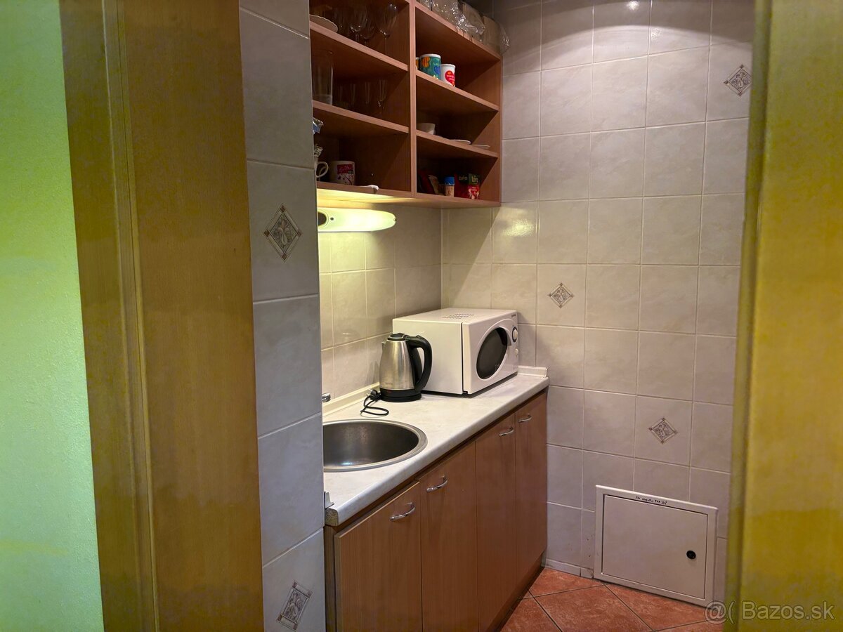 Prenájom obchodne priestory - 6