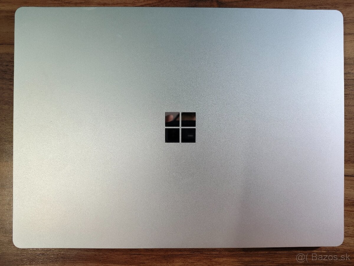 Microsoft Surface Laptop 5 | i5 • 16 GB RAM • 512 GB SSD - 6