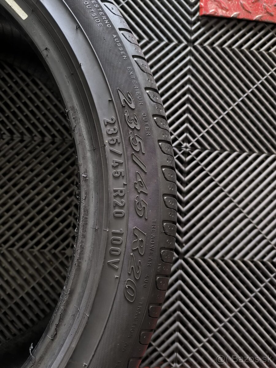 9. Pneumatiky Letne Pirelli 235/45r20 2ks - 6