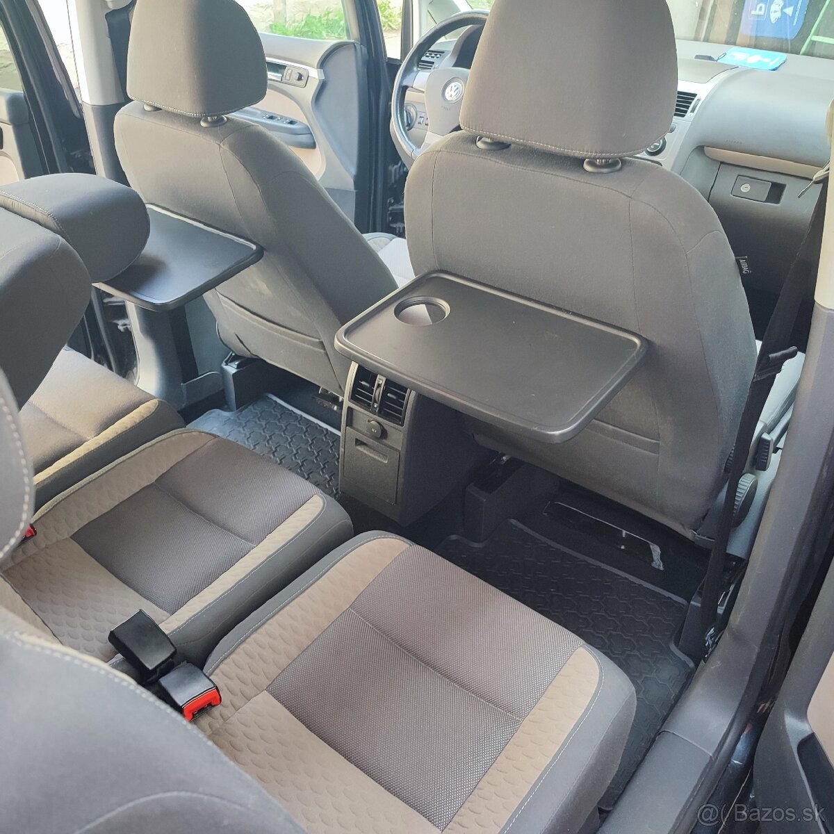 Volkswagen Touran 2.0TDI -Cross - 6