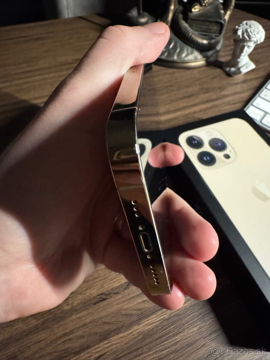 iPhone 13 Pro 128GB Zlatý - 6