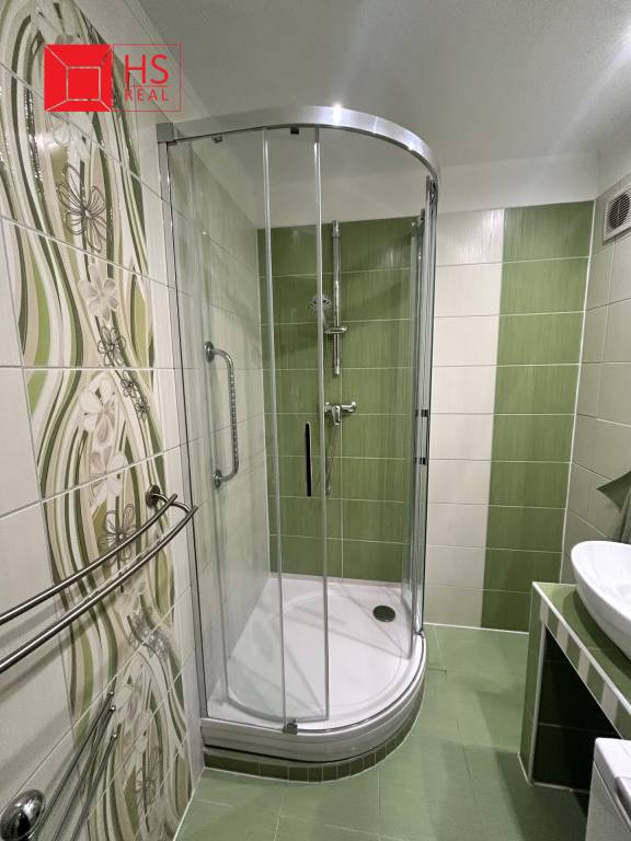 Prenájom 3 izb. s lódžiou Sídlisko JUH v NZ - 6