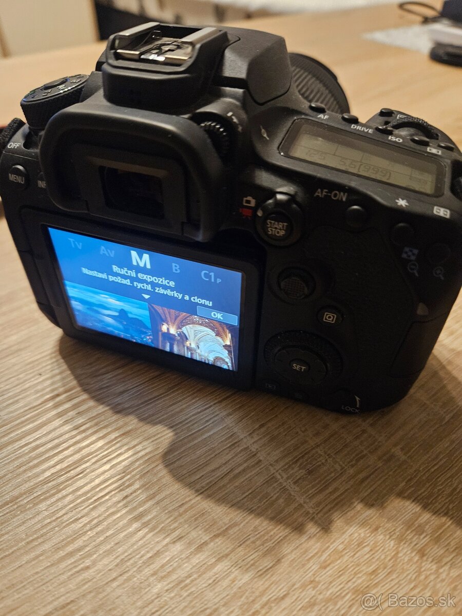 Canon EOS 90D - 6