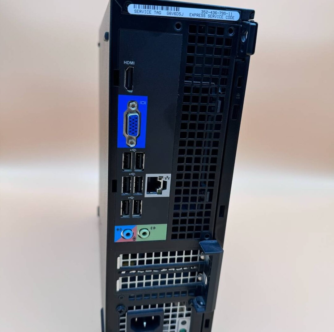 Počítač DELL.Intel i3-2120 2x3,30GHz.4gb ram.250gb HDD - 6