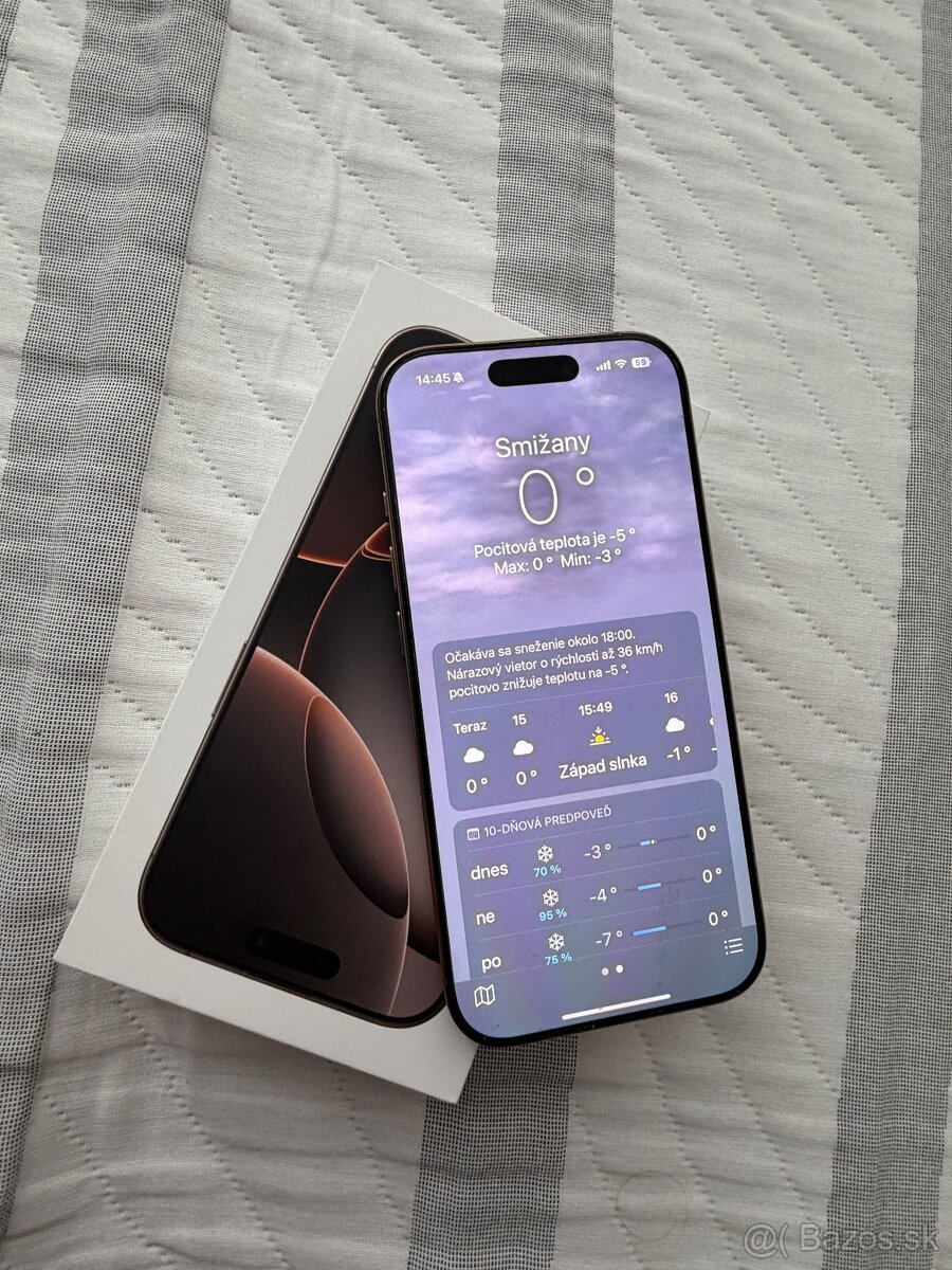 Apple iPhone 16 Pro - 6