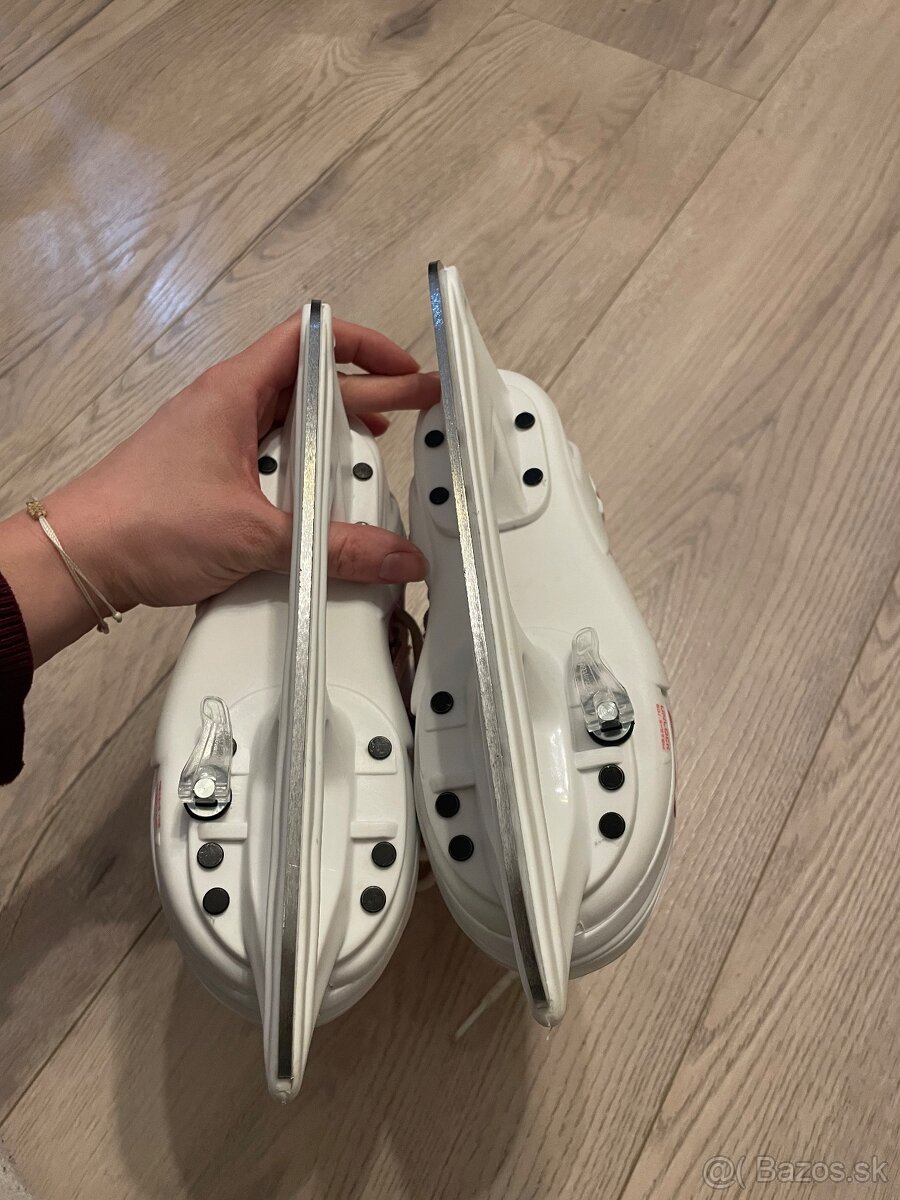 Dievcenske korcule 32-35 - 6