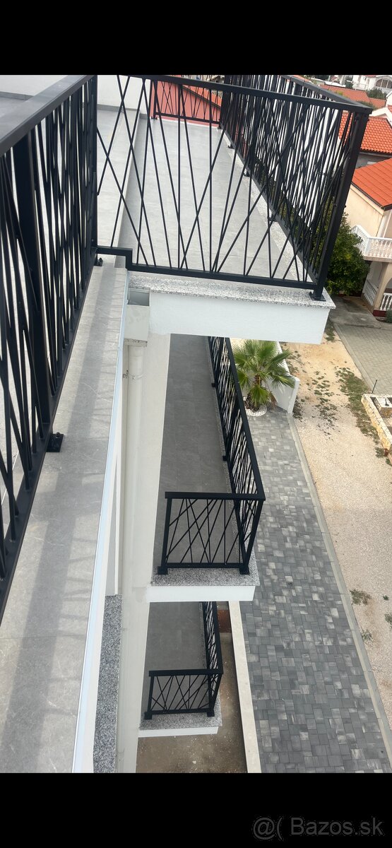 predam apartmanovy dom Chorvatsko VIR - 6