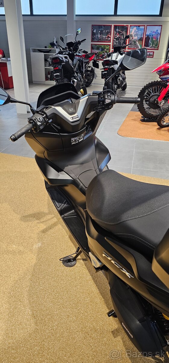 PCX125 - 6