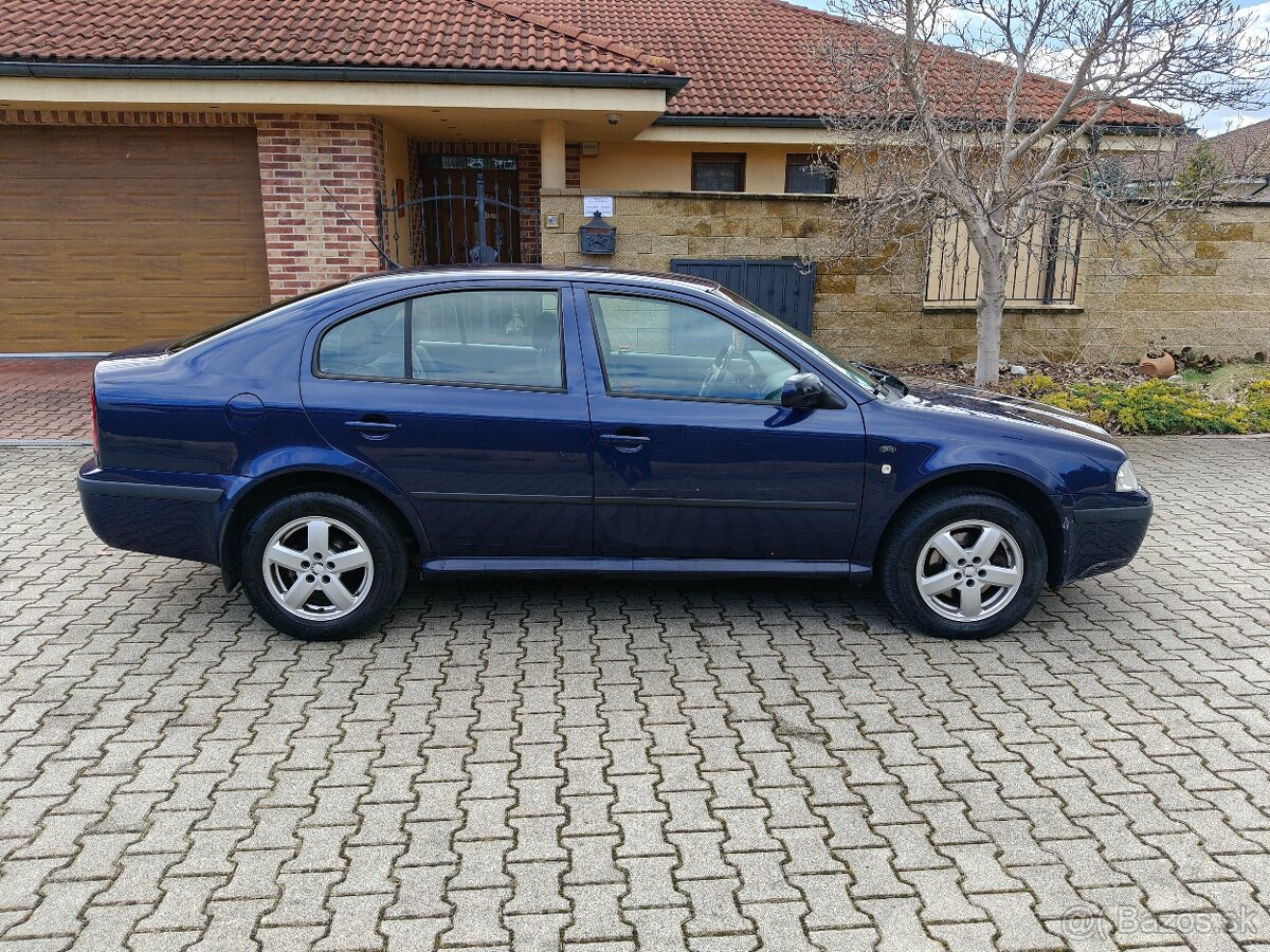 Predám Škoda Octavia 2.0i LPG R.v2003 Elegance - 6
