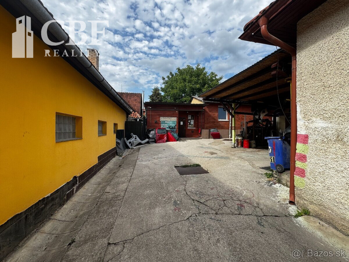 OBJEKT V CENTRE MESTA ROŽŇAVA NA PREDAJ - 6