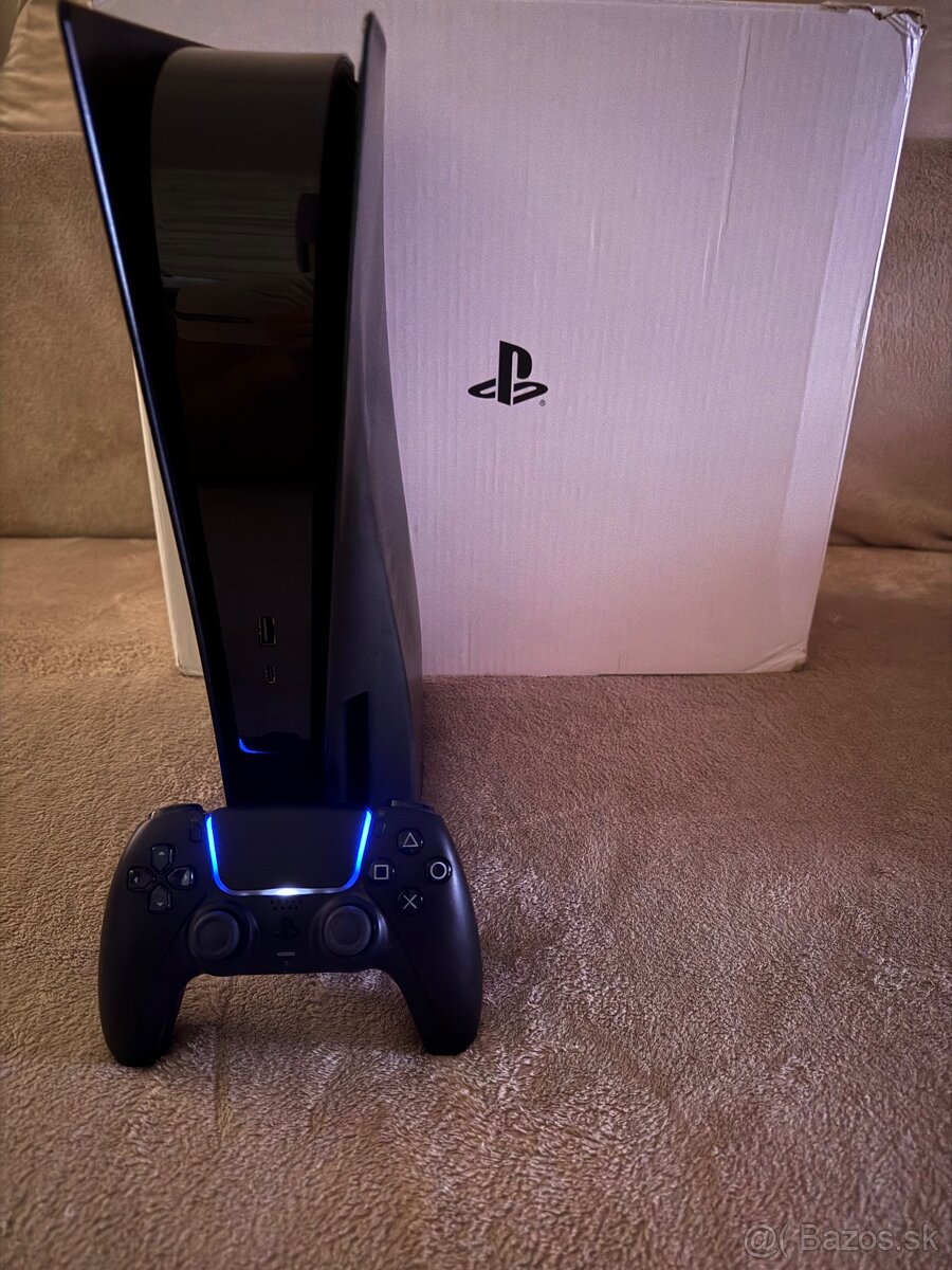 Predám PS5 black s mechanikou . rok v záruke … Plus 2 hry.. - 6
