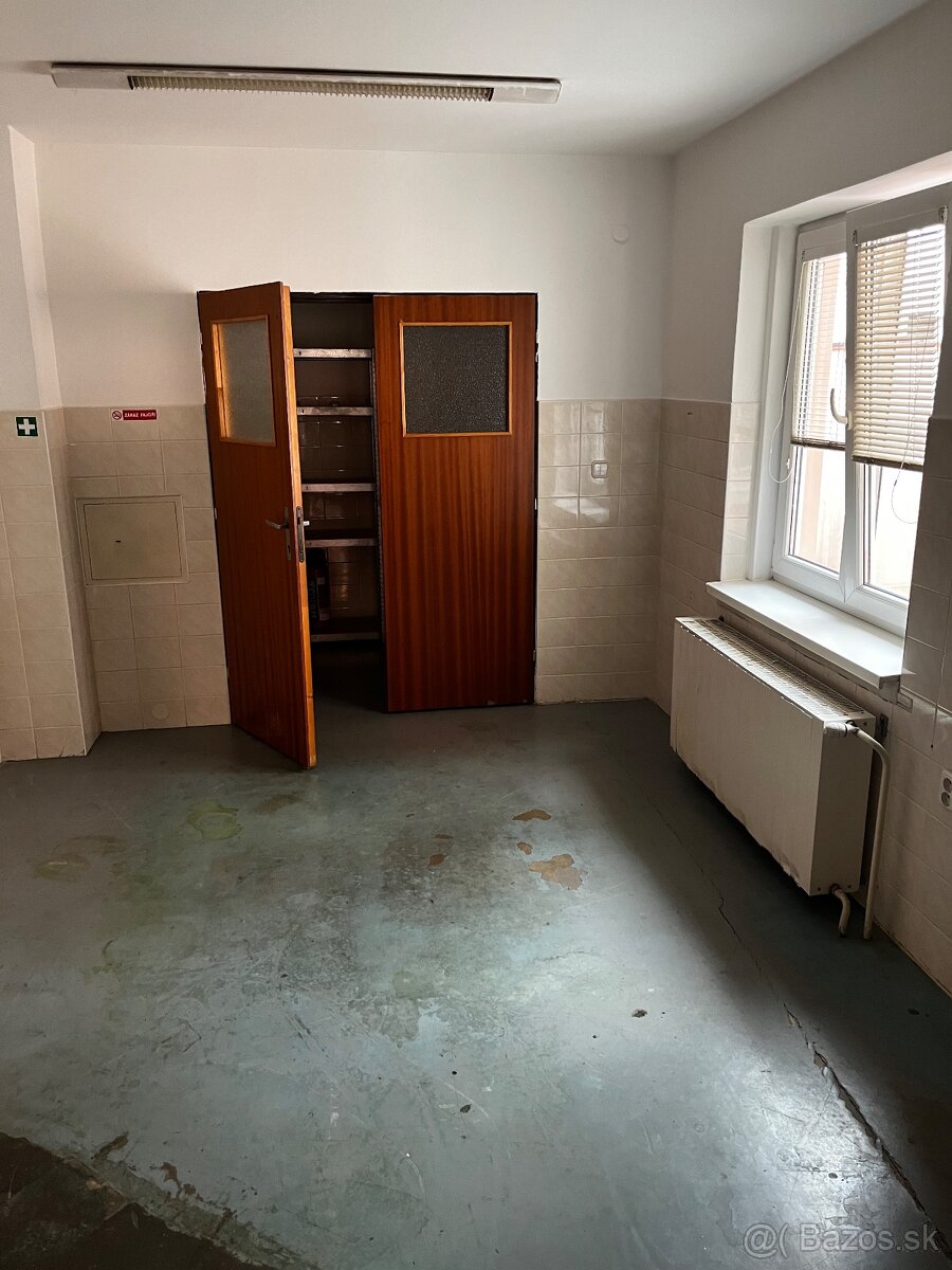 Domček v centre ZA - 6