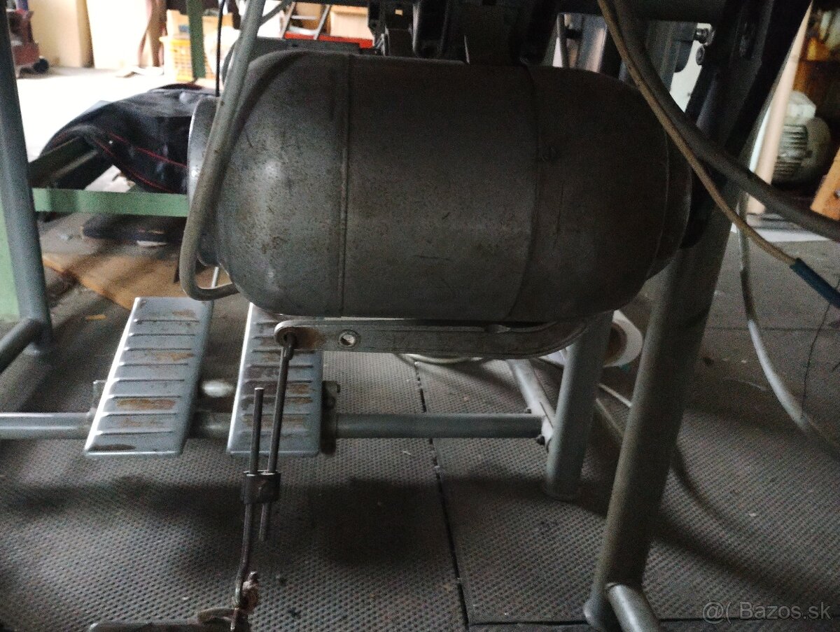 Šijací stroj Minerva - 6