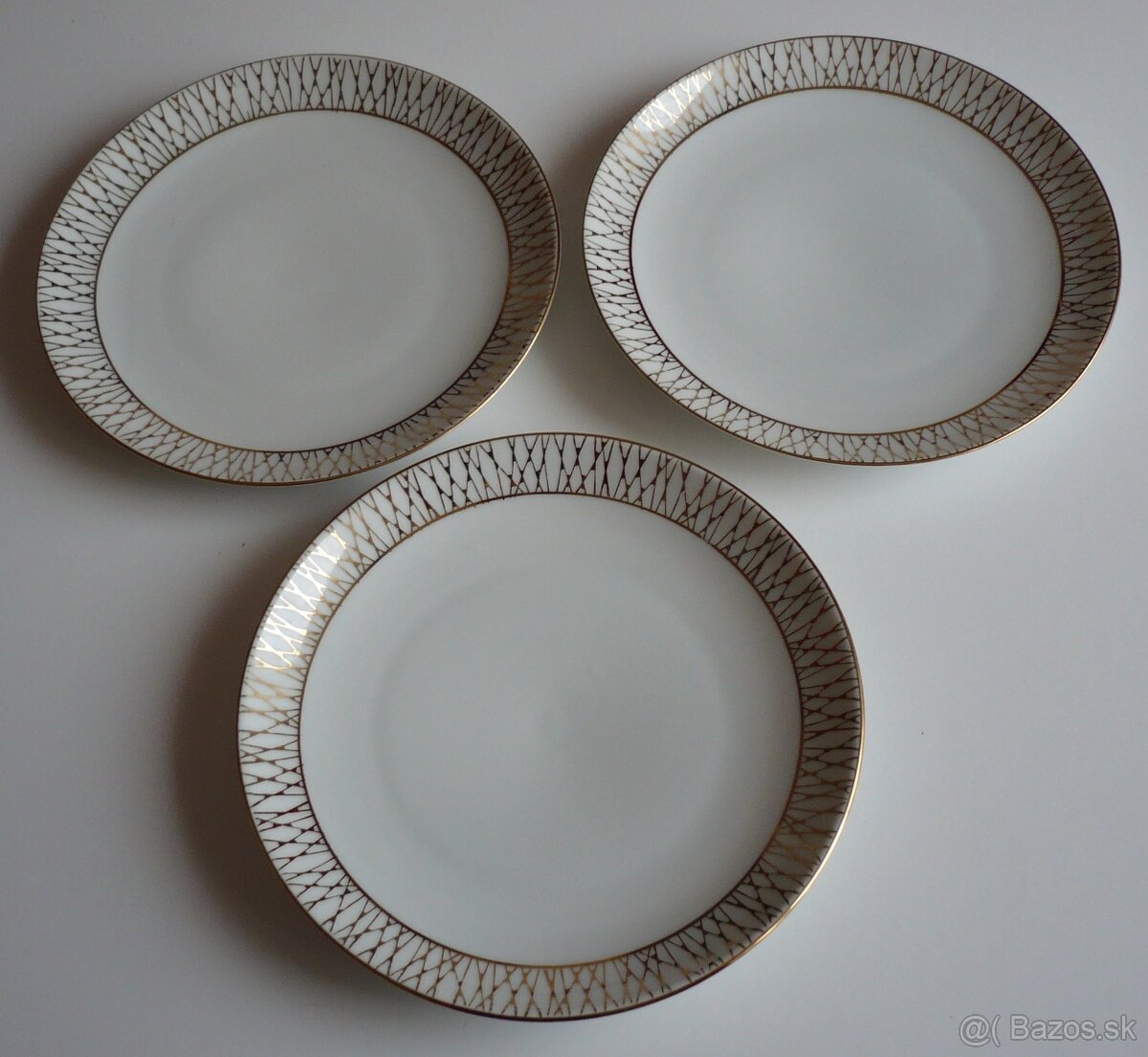 hlboké a dezertné taniere - 6