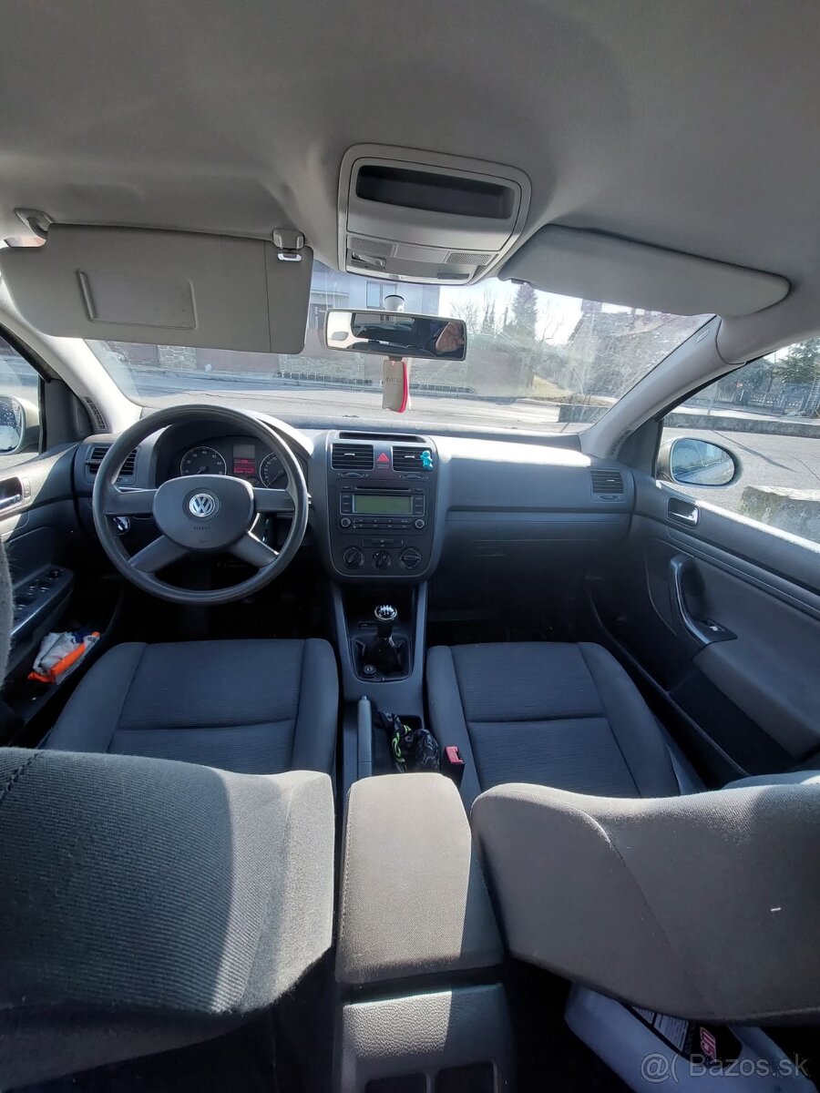 VW Golf 5 1.4 55kw - 6