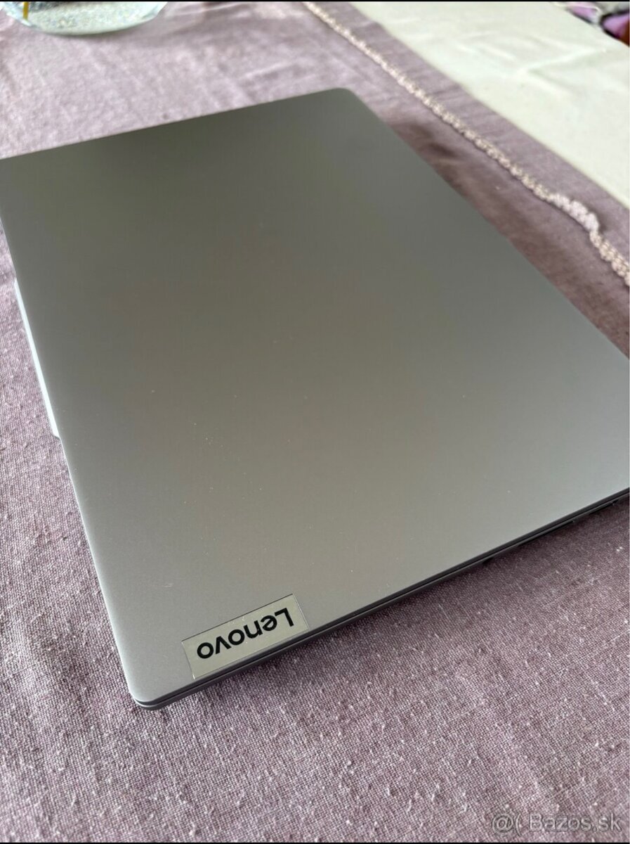 Lenovo IdeaPad Pro 5 14AHP9 Arctic Grey celokovový - 6