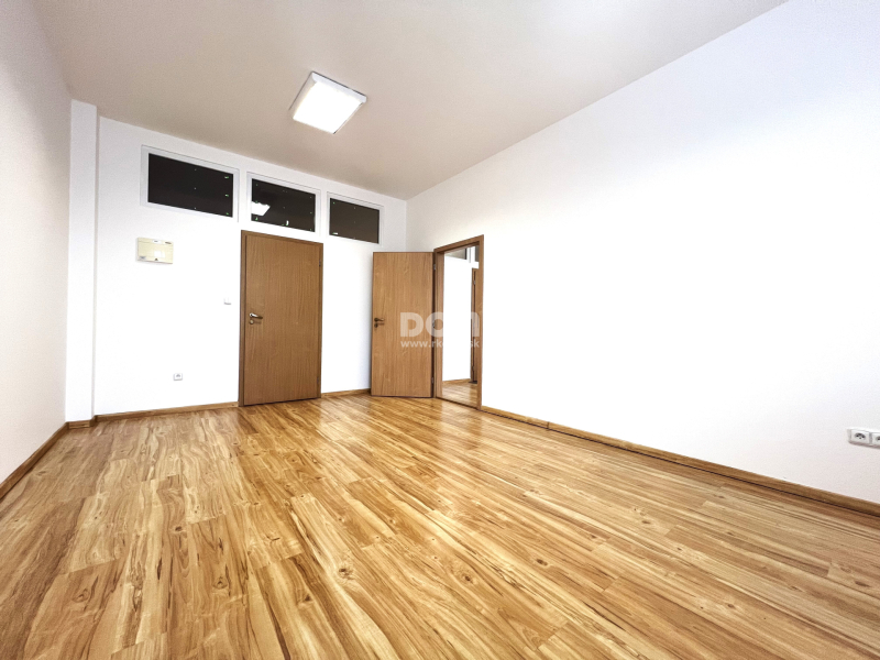 rkDOM | Prenájom priechodných kancelárií v širšom cent - 6