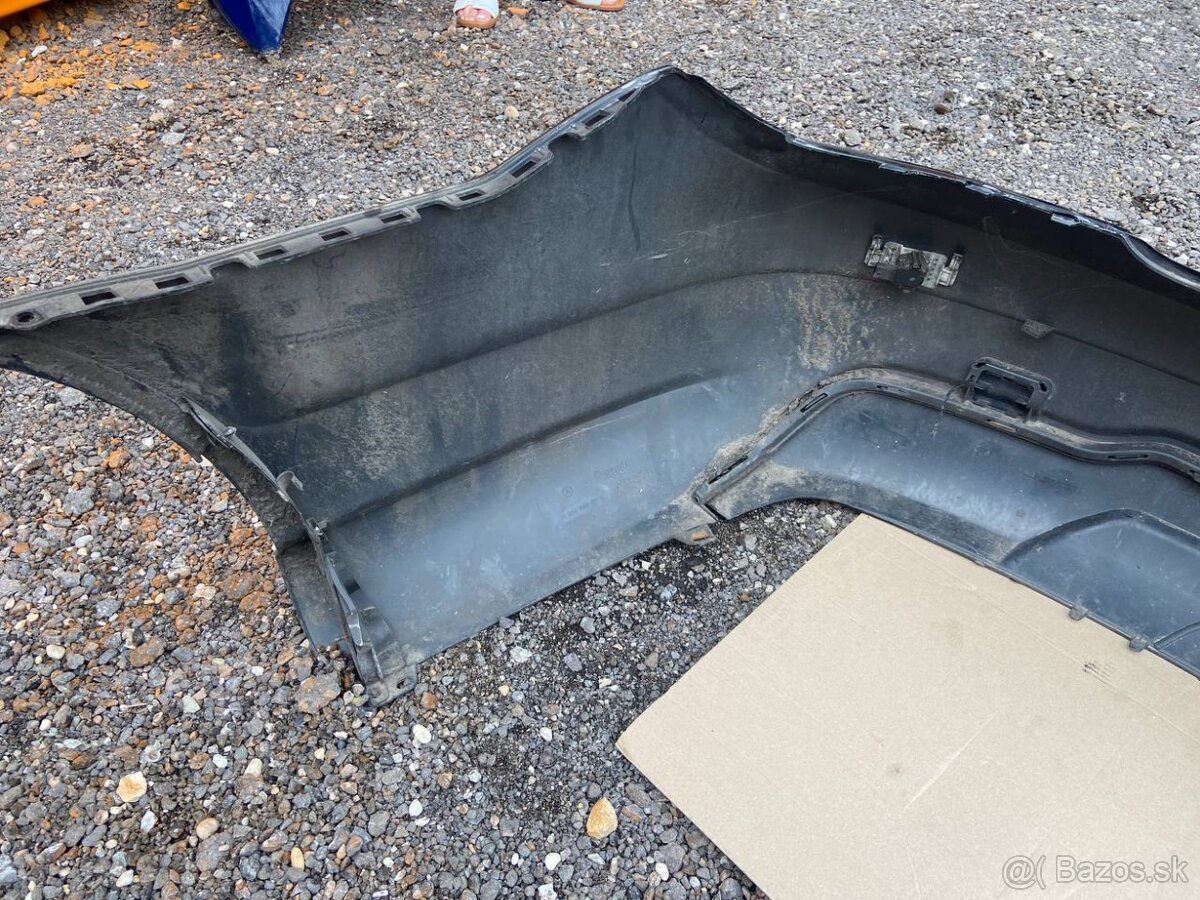 MB C-class W204 Zadný nárazník - 6