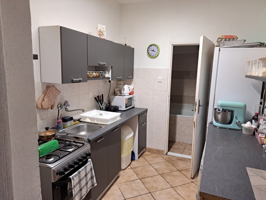 Na predaj dva rodinné domy vo Vrábloch - 6