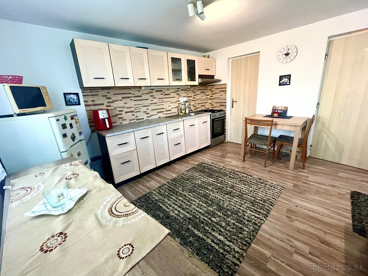PRENÁJOM - pekná útulná garsónka garsónka - Slivník - 6