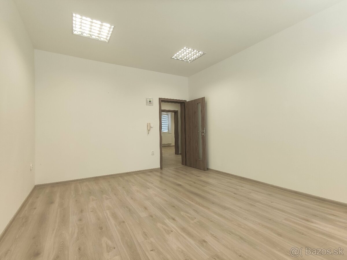 Prenájom kancel. priestorov, s parkov. miestom, Nitra - 6