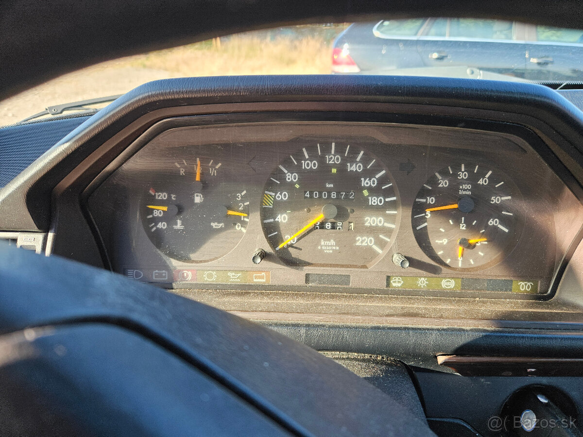 Mercedes W124 300D - 6