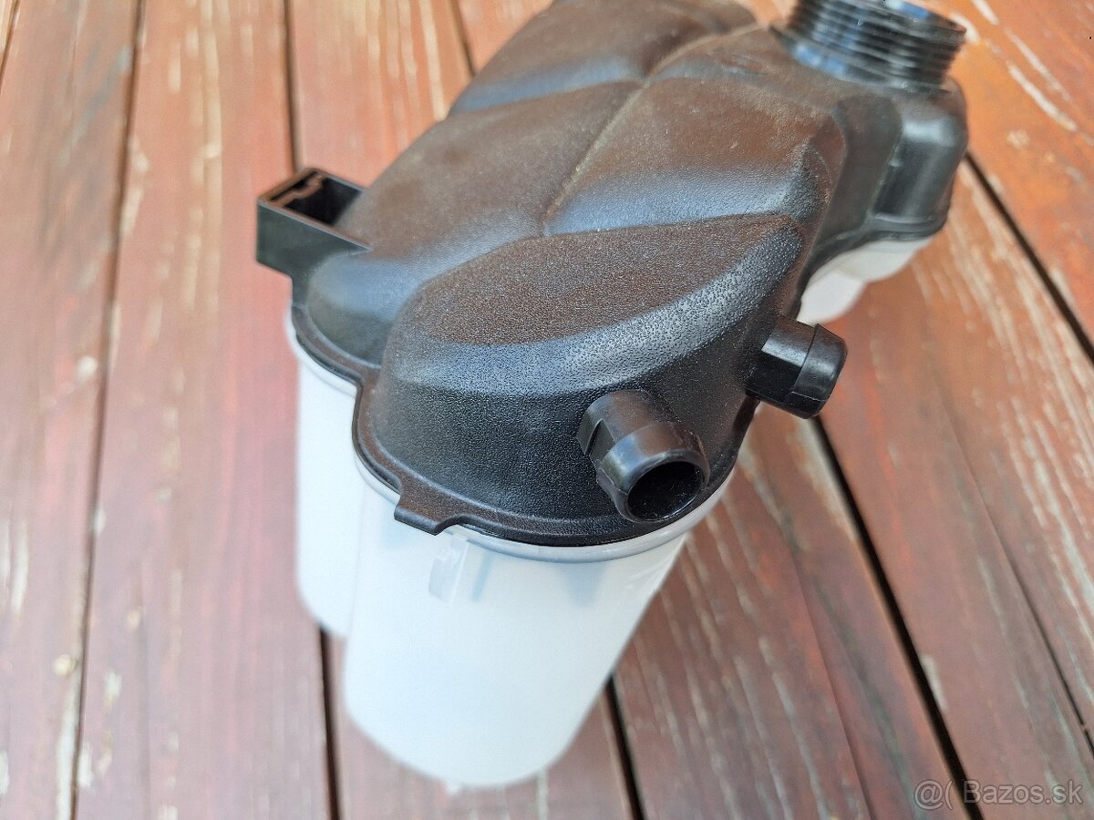 Expanzná nádoba na Ford Mondeo - 6