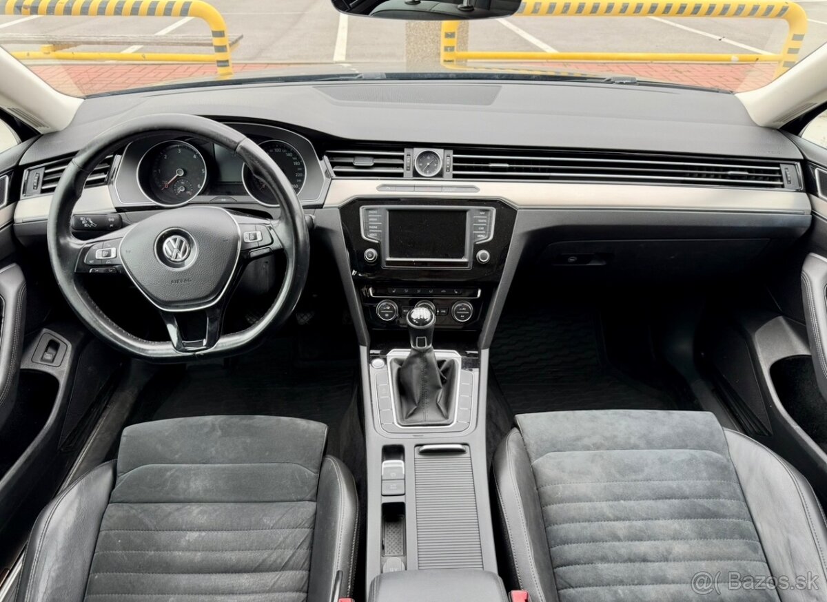 Volkswagen Passat Variant R-Line 2.0 TDI - 6