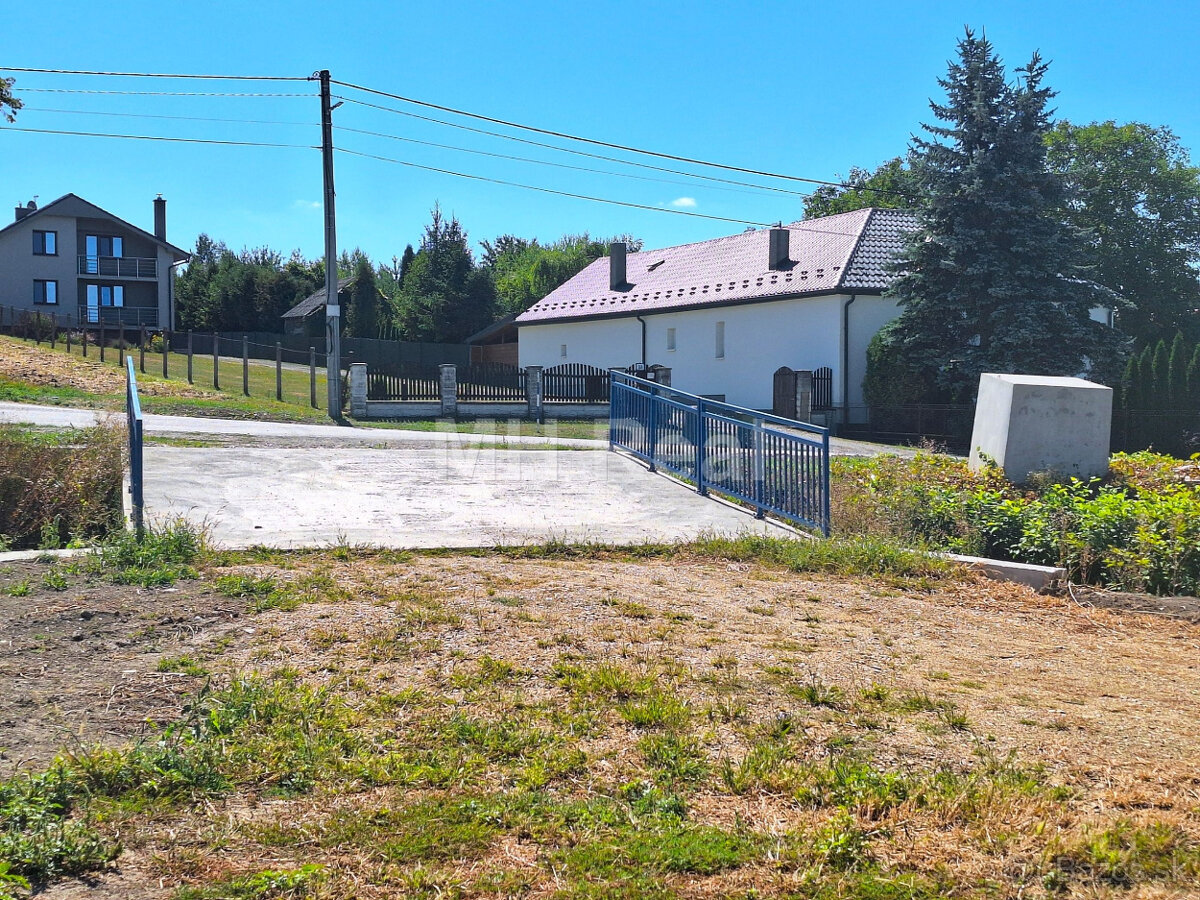 CHRASTNÉ - pozemok so stav. povolením Pekné prostredie - 6