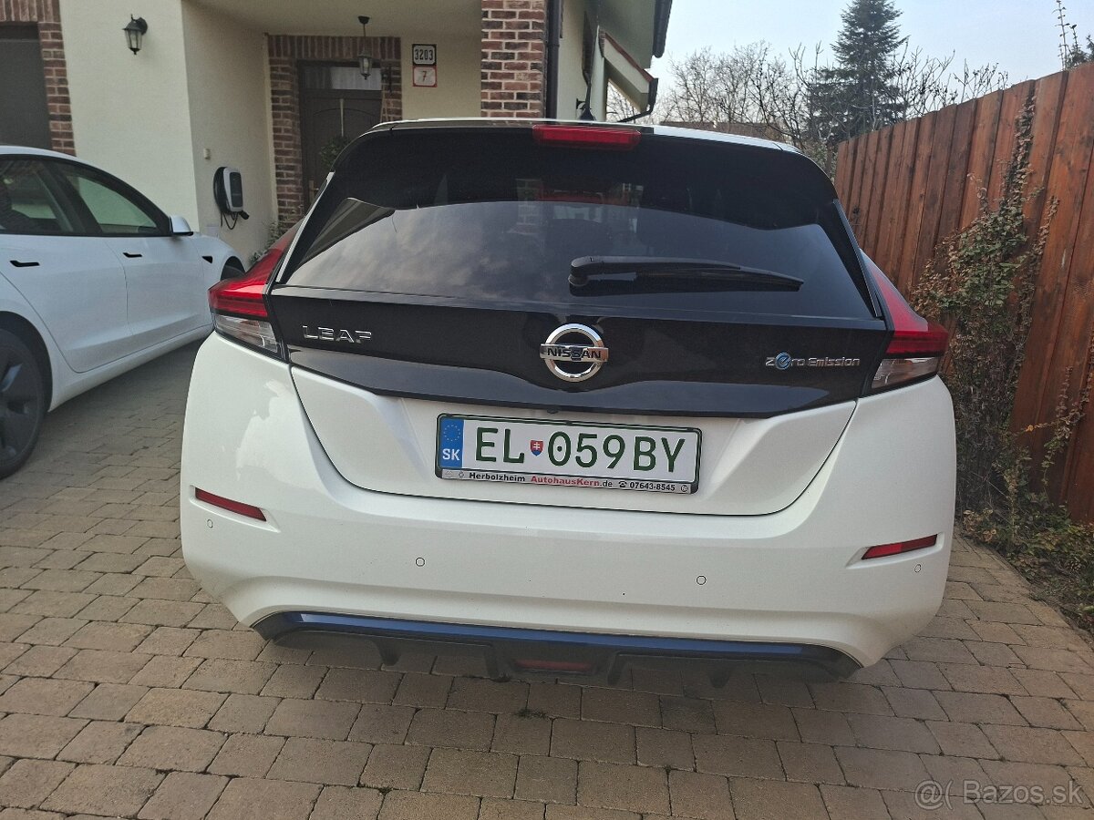 Predám Nissan Leaf 62 kWh batéria, 10/2020 - 6