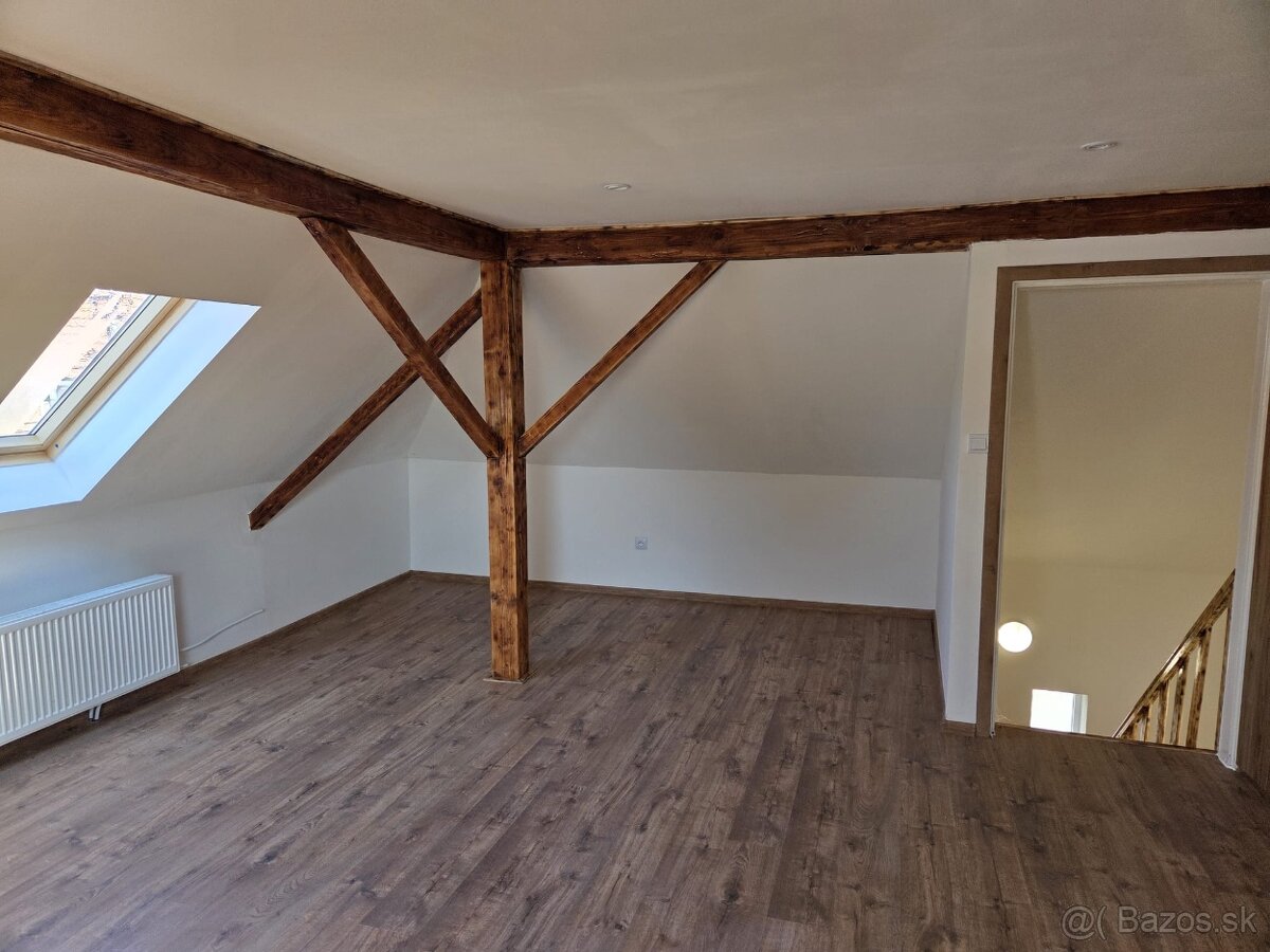 ZNIZENA CENA Moderny zrekonstruovany rodinny dom na predaj - 6