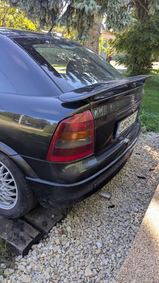 Opel Astra g 1.6 - 6