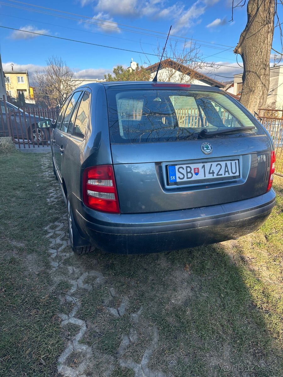 Škoda fabia 1.2 47kw rv.2004 - 6