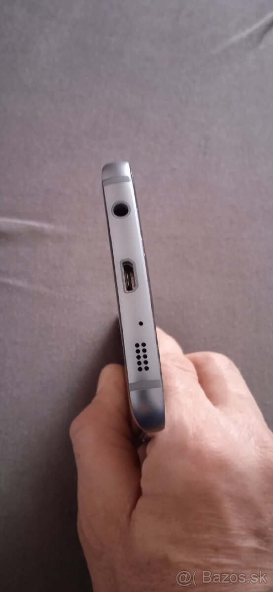 Predám Samsung Galaxy S7 3/32gb - 6