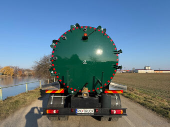 FEKAL MERCEDES AXOR 2008-NOVA CISTERNA 11500L - 6