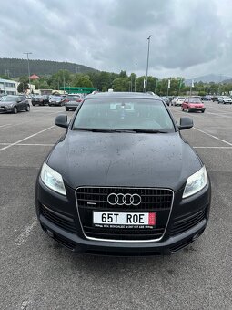 Audi Q7 - 6