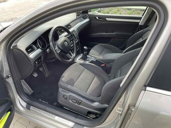 Škoda Superb Combi 1.6 TDI Greenline Elegance - 6