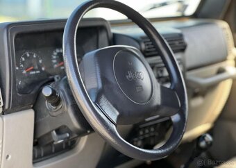 Jeep Wrangler 2.4i Sport 4x4 NAVIJÁK TAŽNÉ benzín manuál - 6