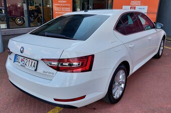 Škoda Superb 1.5 TSI 110kW Ambition - 6