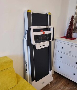 Bežecký pás HRS T-330 (sklopný systém, do 120kg, š. 42cm) - 6