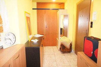 Veľký 1-izb. byt v tehlovom dome, Miletičova ul., Ružinov - 6