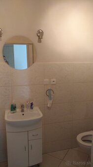 Prenajmem 1-izbový byt v KE pri Auparku - 6