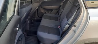 HYUNDAI i30CW 1.6CRDI 85kw 2010 - 6