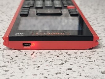 TI-Nspire CX II-T CAS 》Texas Instrument / Kalkulačka - 6