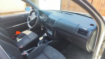 VW Golf 4 - 6