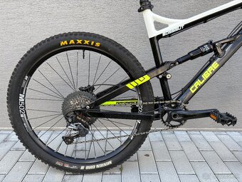 Celoodpružený Calibre Bossnut - 6